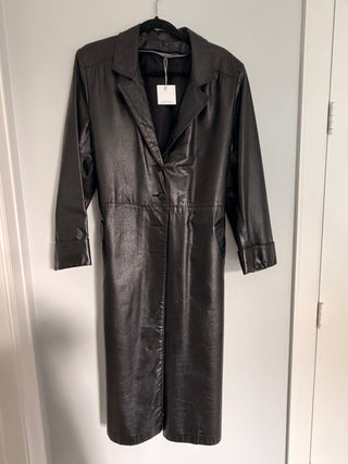 Relaxed calf leather belted long trench