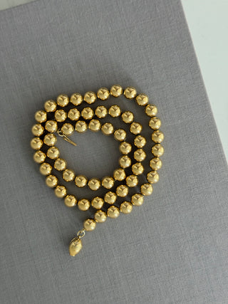 Vintage metal gold tone necklace