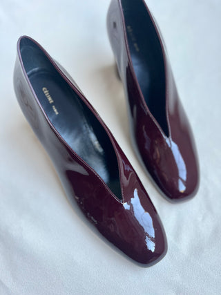 Deep cut block heel courts