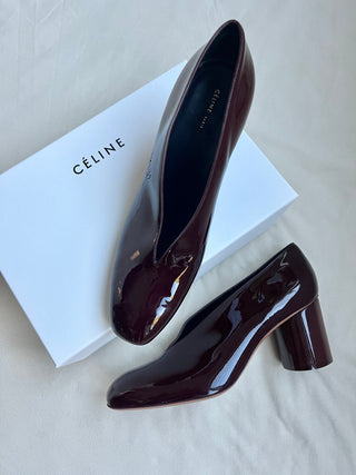 Deep cut block heel courts