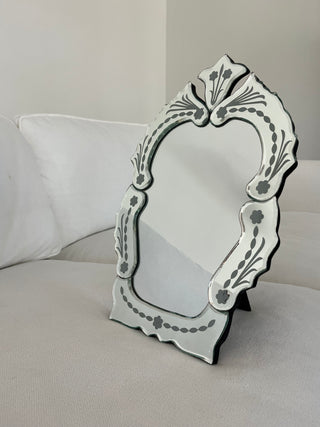 Table top venetian mirror