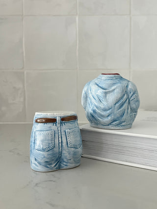 Wrangler salt and pepper shakers