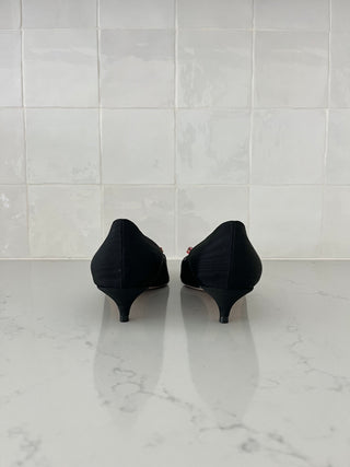 Acrylic flower kitten heel