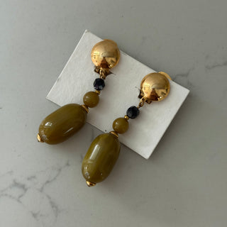Glass olive oval triple drop clip-ons