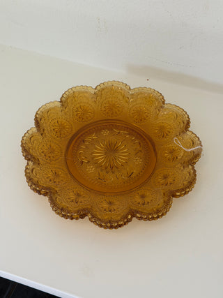 Scallop edge amber dessert plates, set x2