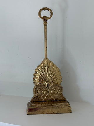 Flourish ring handle solid brass doorstop